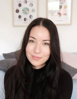Erzieherin: Yousra